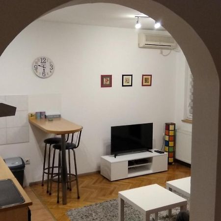 Jovana'S Apartment Novi Sad Exteriér fotografie